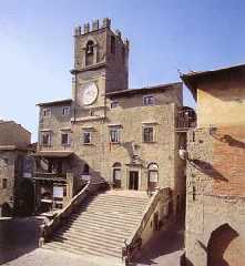 Xtrallusion offers characteristic Bed and Breakfast, B&B, Guest House, Hotel, Albergo and Country Lodge accommodation in Italy. Plus independent self-guided Walking, Adventure, Activity, Skiing and Paragliding Holiday itineraries on the Italian Rivieras, in the Italian Lakes, in the Italian Alps and in some of the most beautiful corners of Italy.